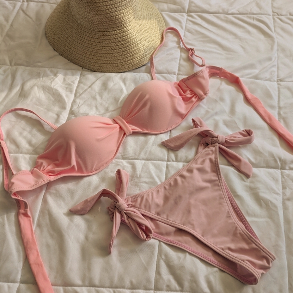 Pink Bow Bikini Set - Picture 4 of 7